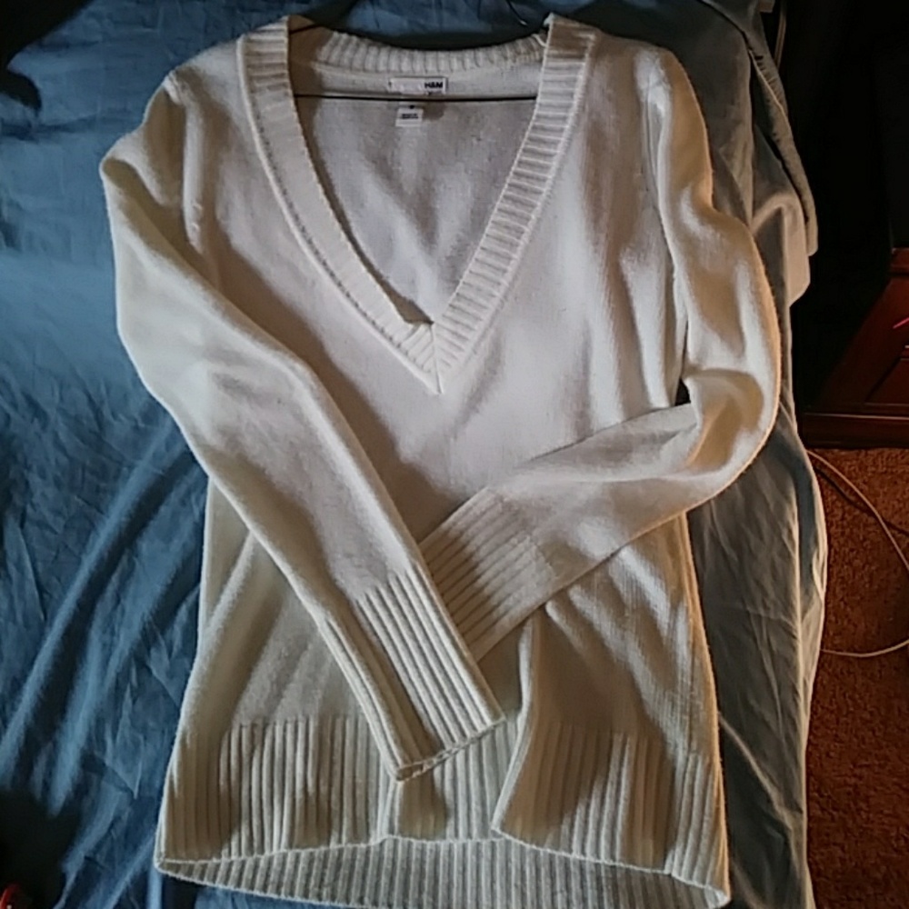White h&m womans top